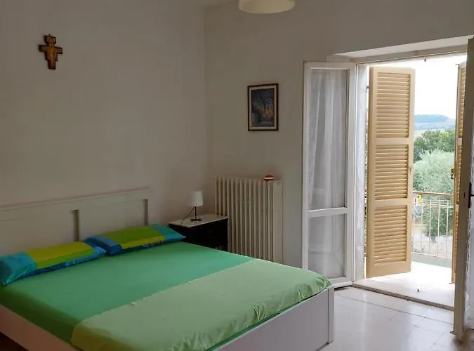 Casa Nel Centro Storico A Loreto, 2 Km Dal Mare